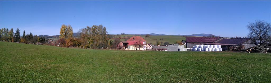 Familiehuis Fuchs Horni Branna Quarto foto
